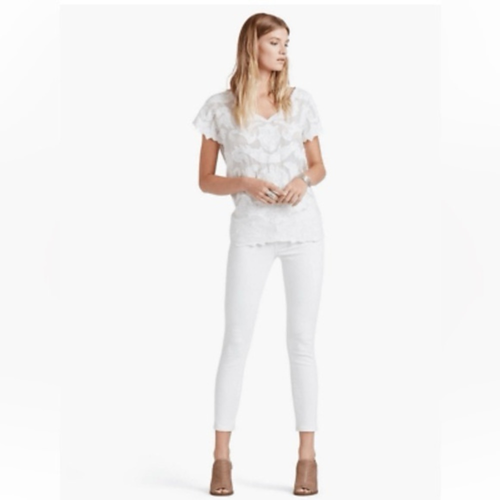 Lucky Brand Lolita Crop Mid Rise Jean WHITE size 4/27 distressed hem